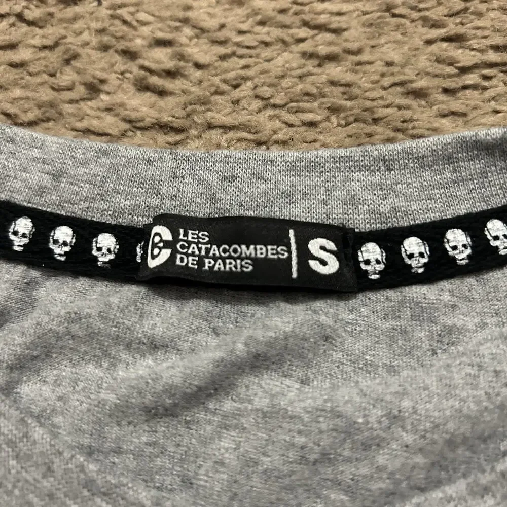 Les Catacombes De Paris Size Small T Shirt Gray Skull